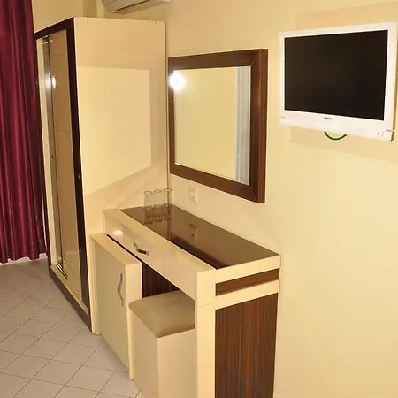 Midnight Sun Hotell 3*