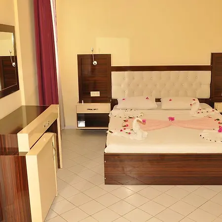 Midnight Sun Hotell 3*