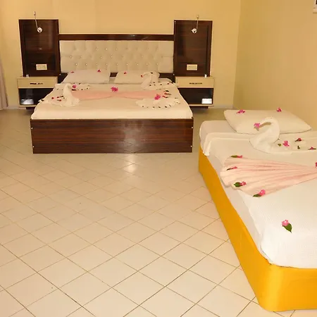Hotell Midnight Sun Side